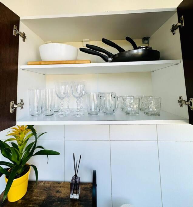 Cozy 1Br Apartment•Central•Quiet Bukarest Kültér fotó